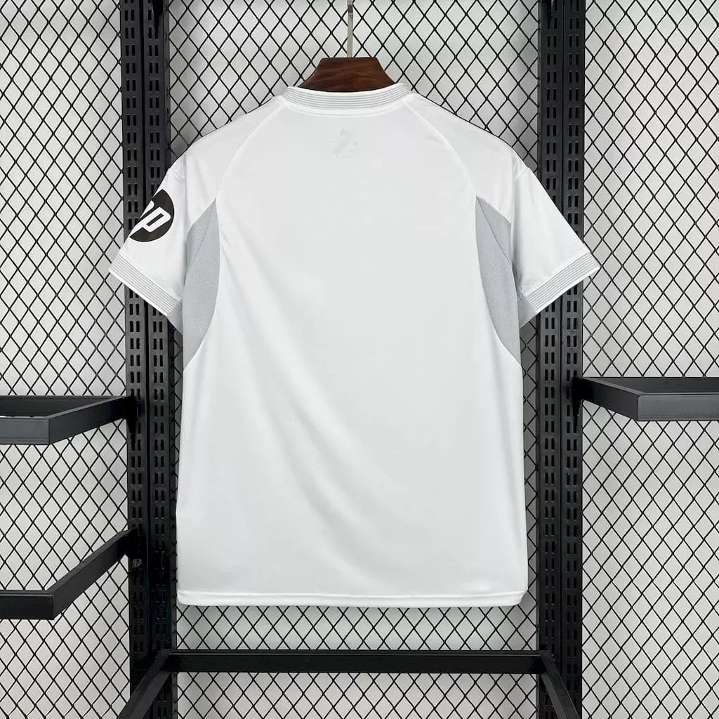 Real Madrid 2025/26 – Local – Aficionado – Hombre